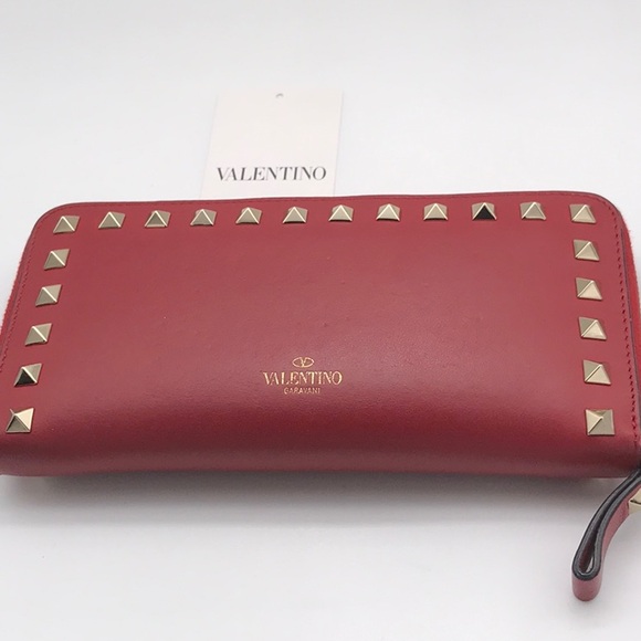 Valentino Garavani Rockstud Continental Leather Wallet. EUC  RED - Picture 10 of 16
